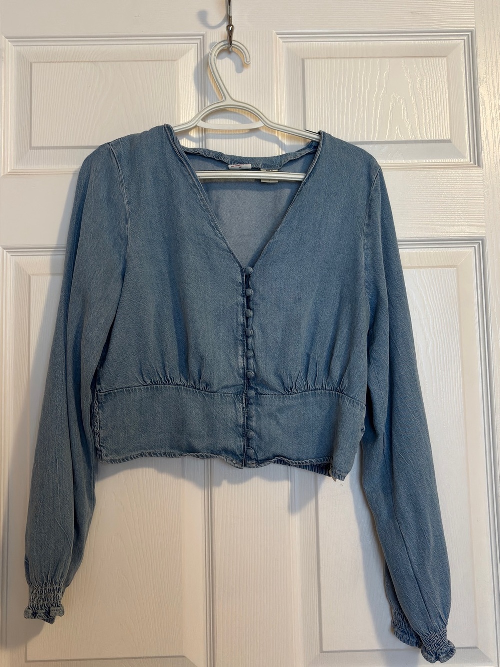 Women's Light Blue Button-Front V-Neck Top